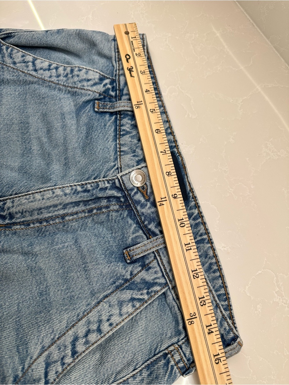 Aeropostale High Rise Wide Leg Cargo Jeans Light Wash Denim Size 8 GUC Y2K Style - Picture 12 of 12